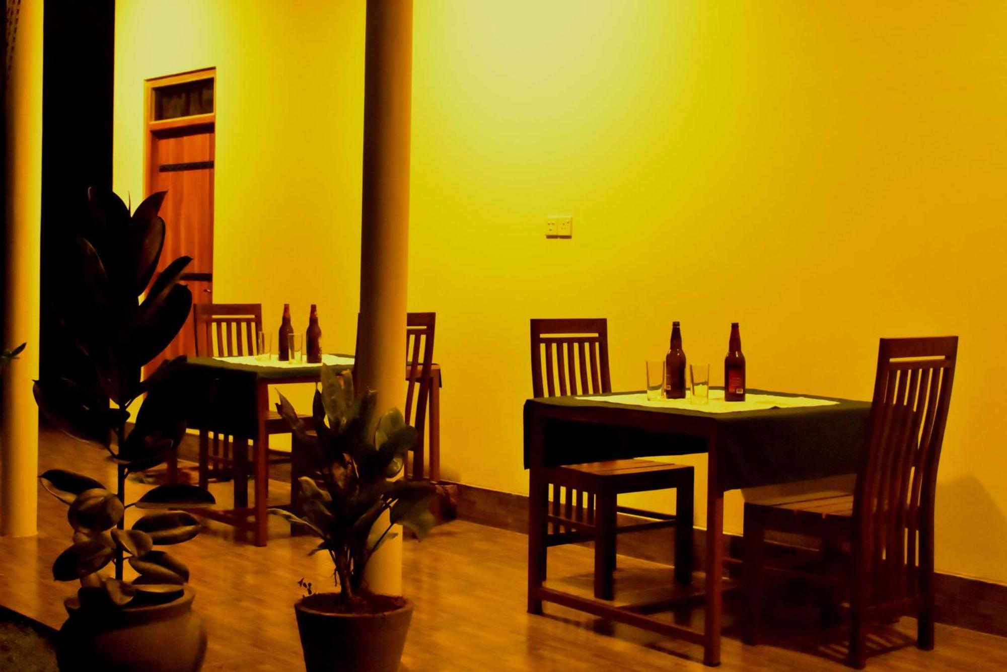 Lake Forest Lodge Udawalawe Kültér fotó