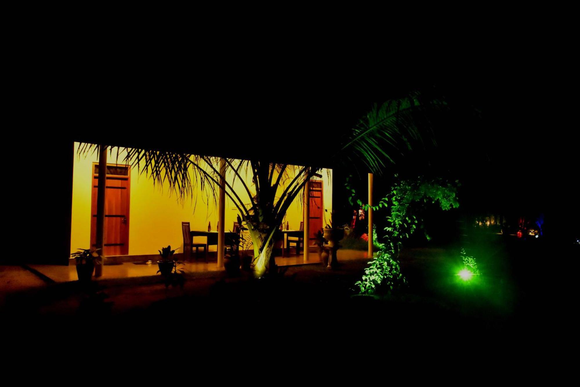 Lake Forest Lodge Udawalawe Kültér fotó