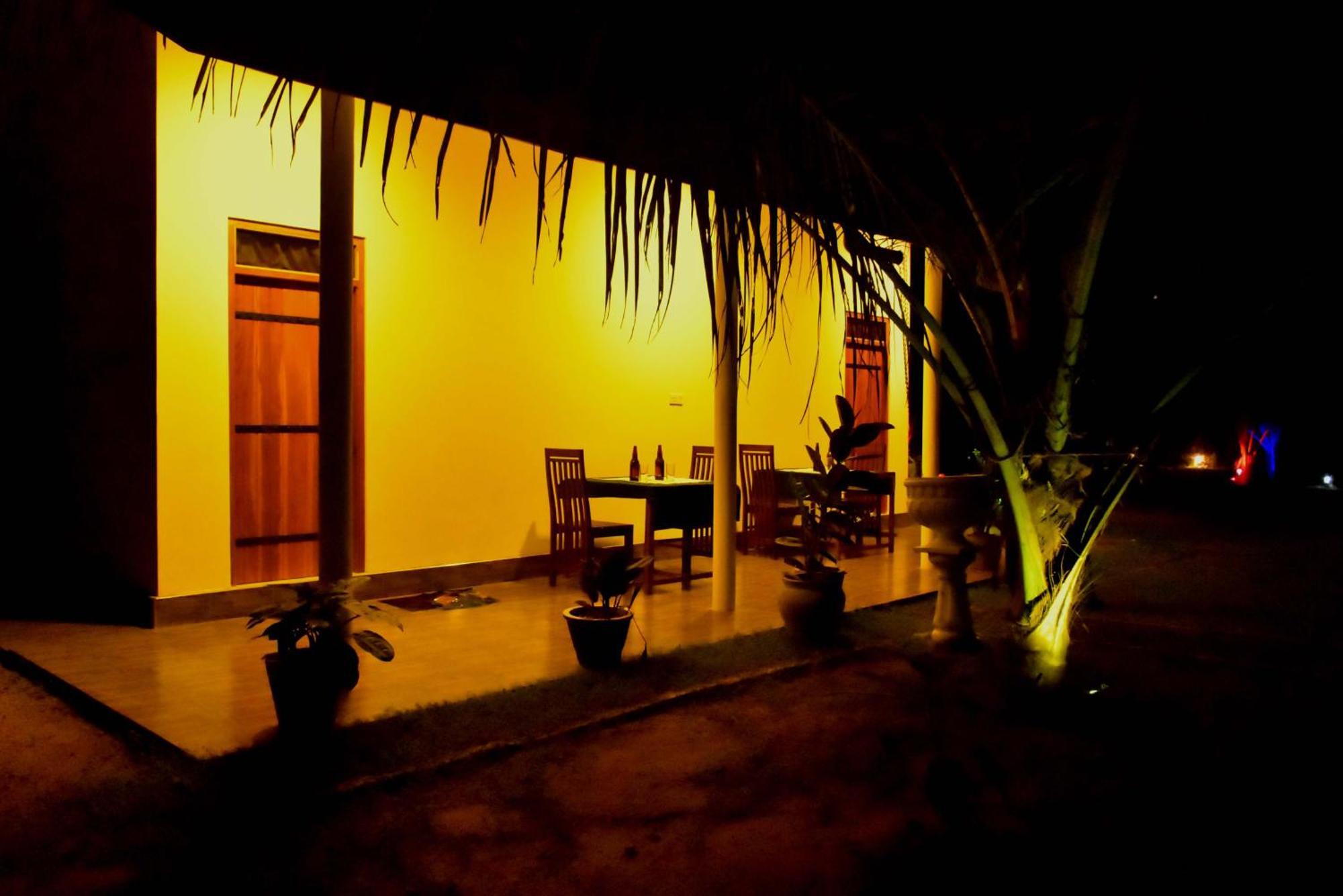 Lake Forest Lodge Udawalawe Kültér fotó